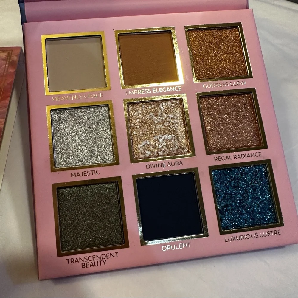 Eloise Goddess Eyeshadow Palette